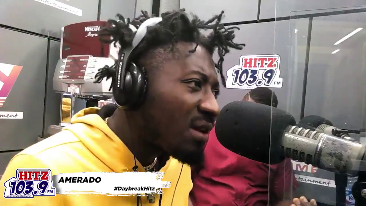 Amerado Goes Crazy Talking About Kweku Smoke's Beef With Him In Hitz FM Interview | Video