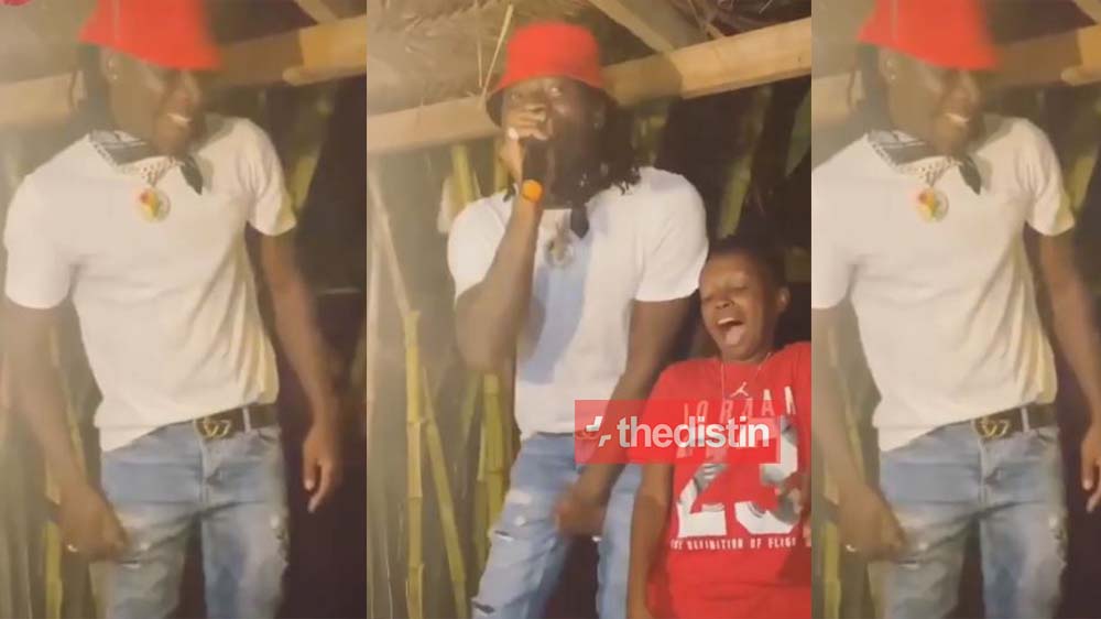 Video Of Stonebwoy's Private Party Performing "Putuu" At Adebayor's House Before He Gave Angel Town A Taste On Ashiaman Life