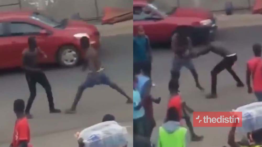 Video Of Two Kasoa Boys Fighting On The Street Causes A Stir On Social Media | Watch